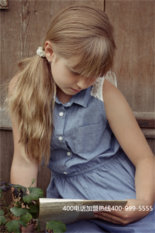 (辦理400電話怎么收費(fèi))(福州400電話申請費(fèi)用)